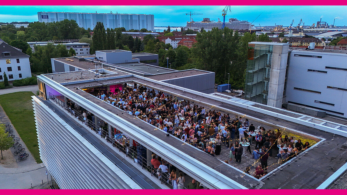 Hochschul-Campus: Ausstellung, Haus 7 »