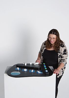 Harika Lehmann: Welt aus Plastik