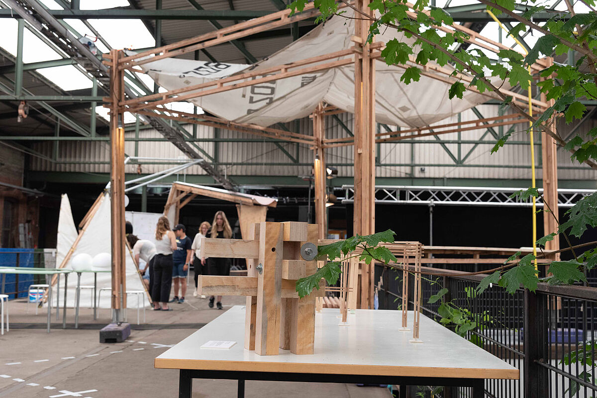 First detailed node and adapted prototype “4MODULEX4” in 1:1, photo: A. Hack