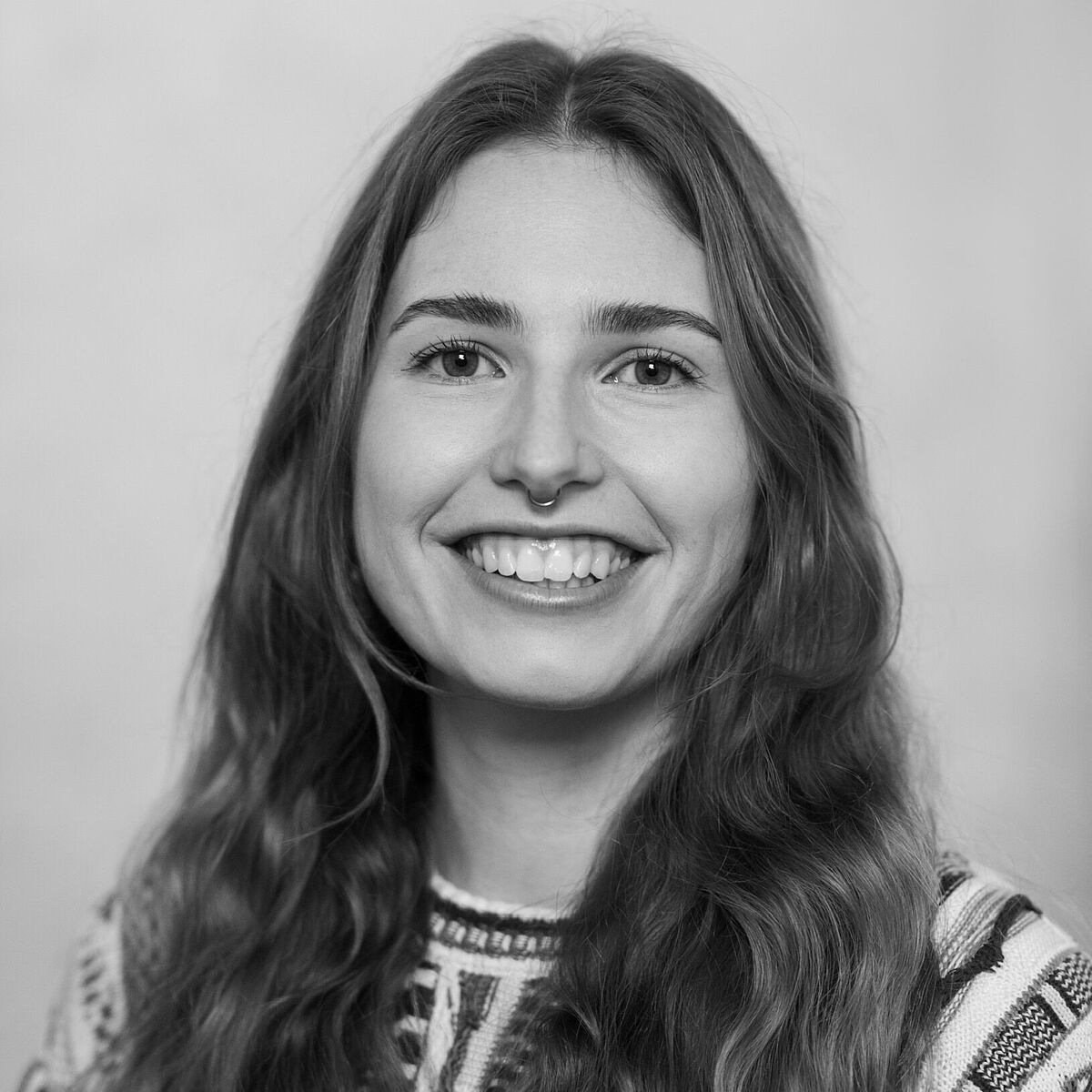 Porträt von Celine van der Veen